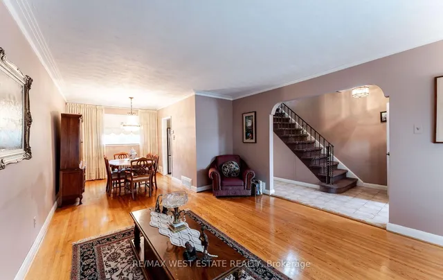 Additional image 8 of 1468 Wilson Ave