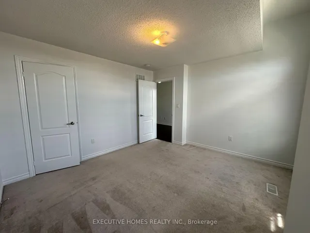 Additional image 27 of 21 Elmcrest Dr