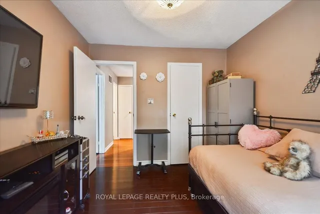 Additional image 26 of 1951 Rathburn Rd Unit 103