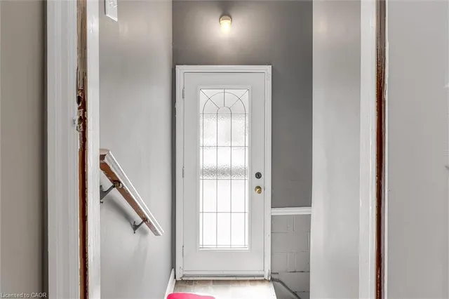 Additional image 18 of 331 East 42nd St