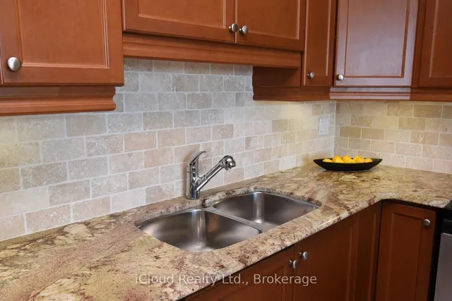 Additional image 8 of 1998 Ironstone Dr Unit 713