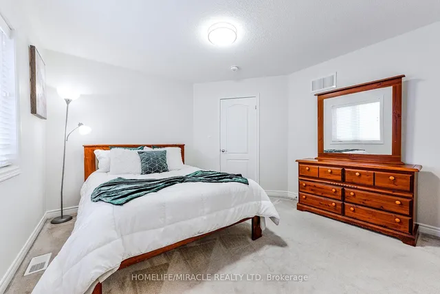 Additional image 17 of 122 Bonnie Braes Dr