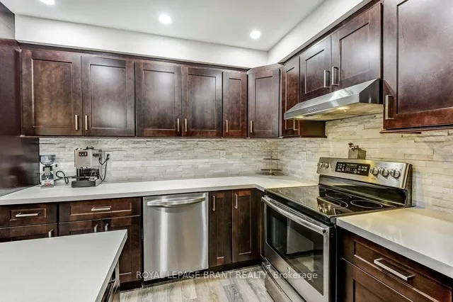 Additional image 17 of 35 Dredge Crt