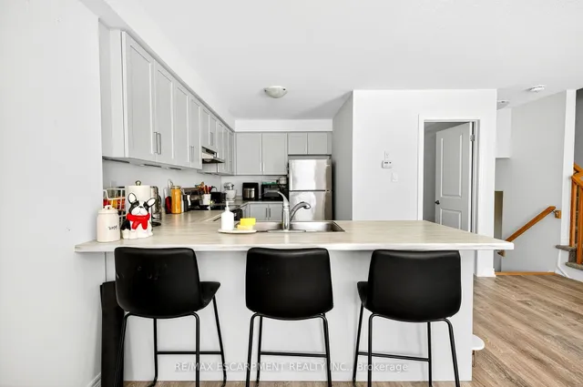 Additional image 11 of 27 Dryden Lane