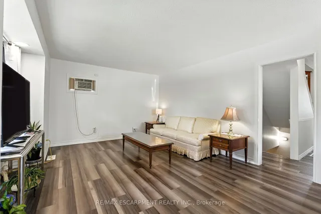 Additional image 9 of 172 Adair Ave