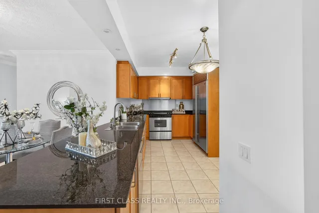 Additional image 20 of 18 William Carson Cres Unit 711