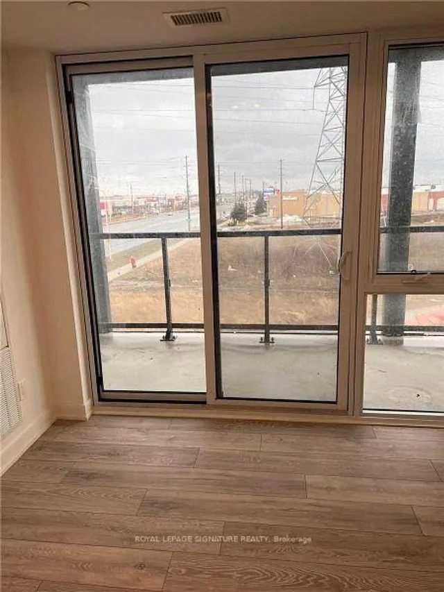 Additional image 13 of 3200 Dakota Common Unit B311