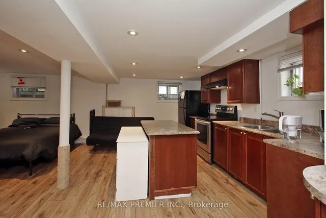 Additional image 17 of 624 McRoberts Ave