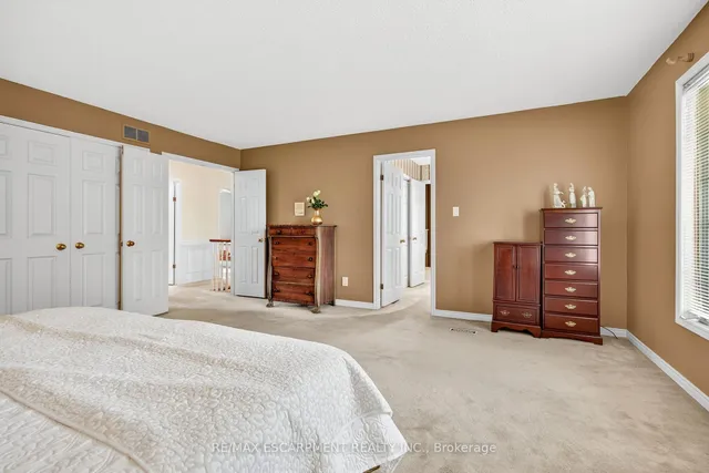 Additional image 35 of 22 Weneil Dr