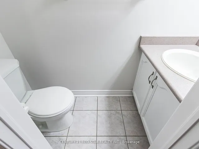 Additional image 20 of 95 Yellow Brick Rd