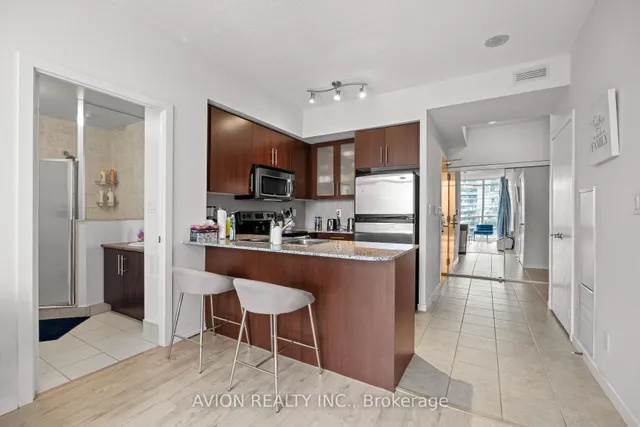 Additional image 2 of 65 Bremner Blvd Unit 3501