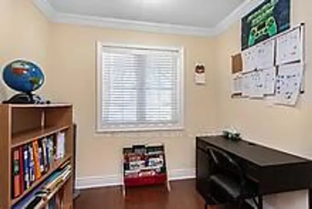 Additional image 22 of 36 Valleyridge Cres