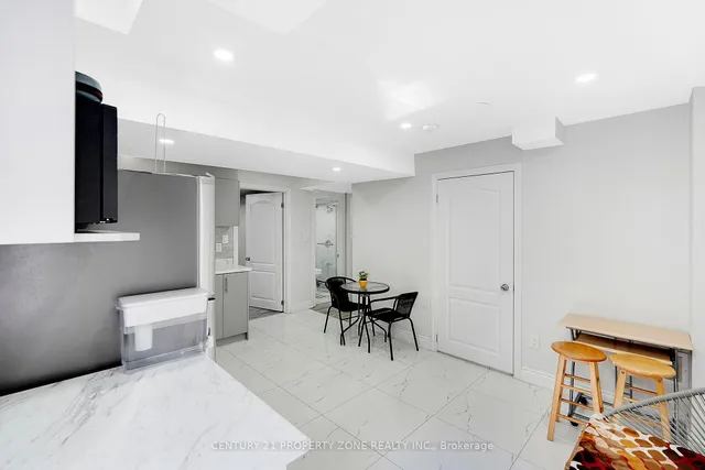 Additional image 25 of 2 Oranmore Cres