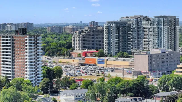 Additional image 29 of 225 Village Green Sq Unit 2103