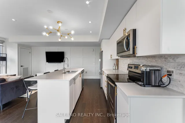 Additional image 12 of 1206 Main St Unit 209