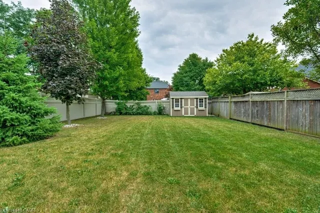 Additional image 44 of 47 Premier Rd