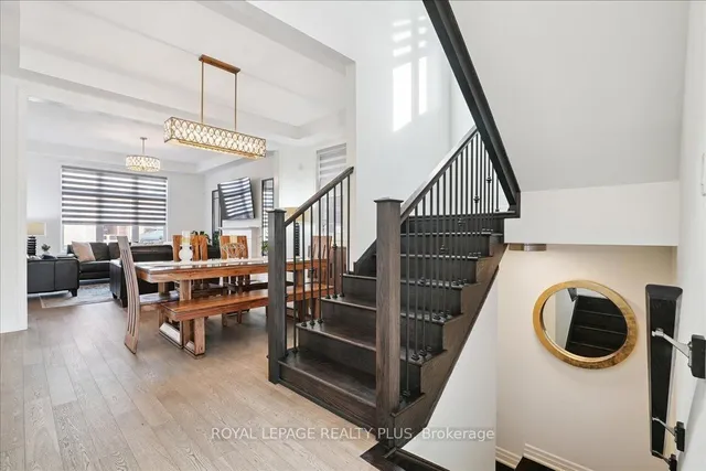 Additional image 27 of 1416 Lakeport Cres