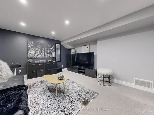 Additional image 42 of 30 Larwood Blvd