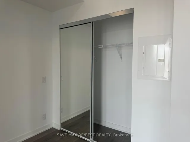 Additional image 22 of 285 Dufferin St Unit 726