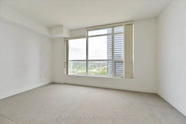 Additional image 30 of 15 Singer Crt Unit 1110