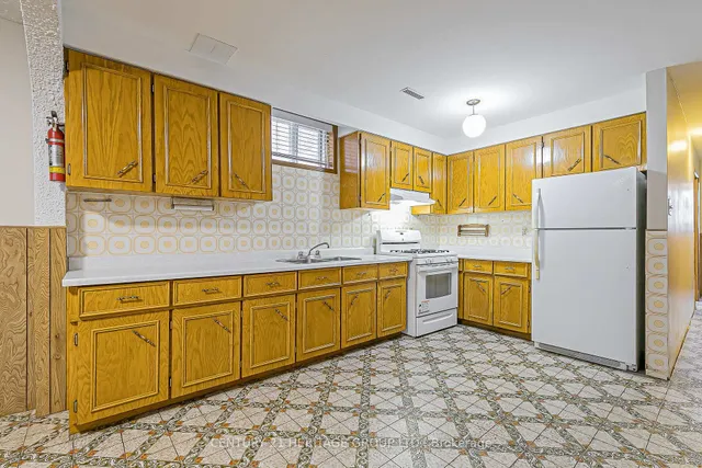 Additional image 15 of 107 Hazelnut Cres