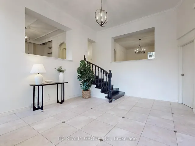 Additional image 4 of 124 Lawrence Ave