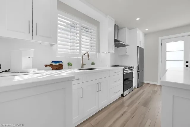 Additional image 11 of 515 Upper James St