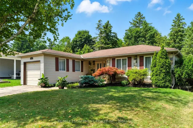 51 Pleasant Ave