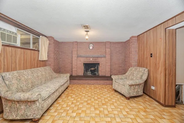 Additional image 22 of 44 Plewes Rd