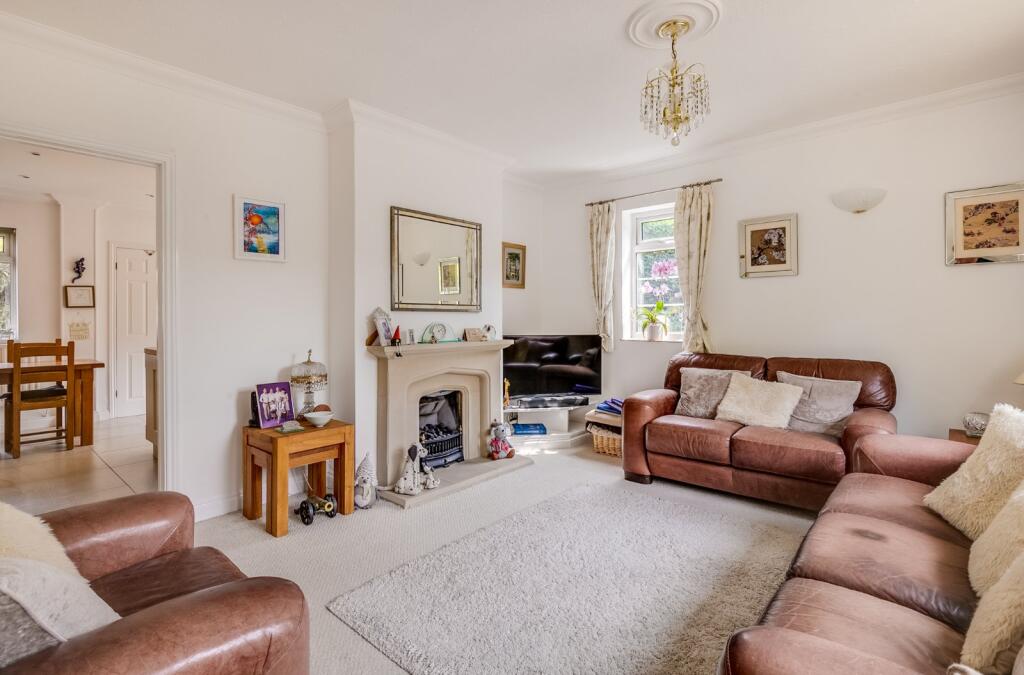 Additional image 8 of Canonsfield Road, Oaklands, Welwyn, Hertfordshire, AL6