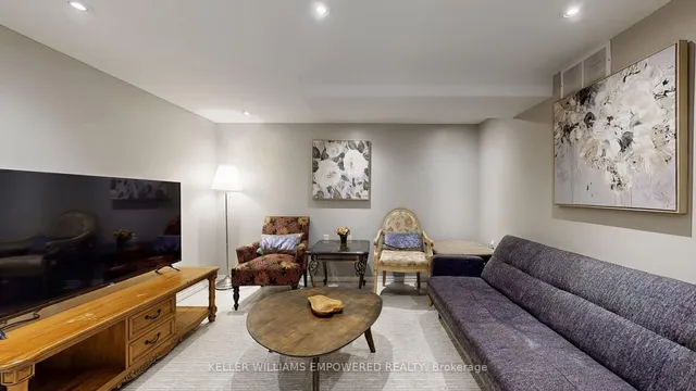 Additional image 29 of 30 Paperbirch Dr