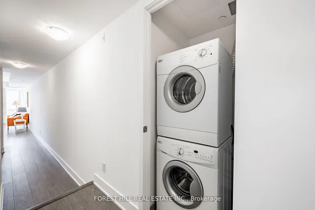 Additional image 6 of 508 Wellington St Unit 802