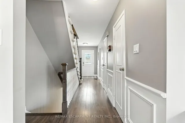 Additional image 19 of 2254 Upper Middle Rd Unit 3