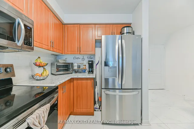 Additional image 5 of 28 Plum Hollow Crt