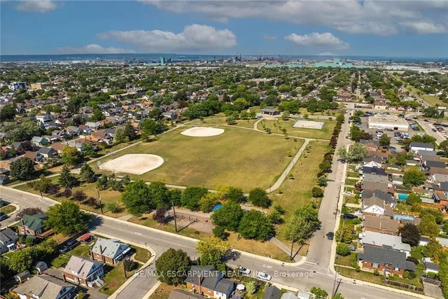 Additional image 50 of 126 AUBURN Ave