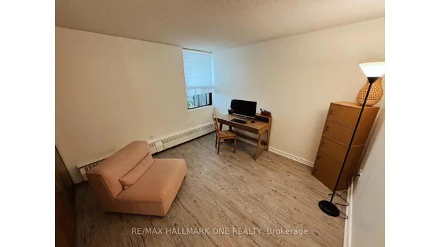 Additional image 31 of 45 Sunrise Ave Unit 904