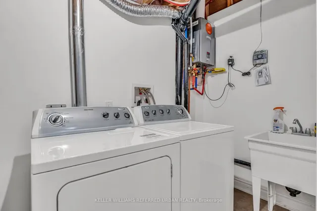 Additional image 44 of 31 Bisset Ave