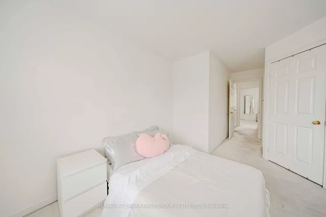 Additional image 41 of 2790 Eglinton Ave Unit 1
