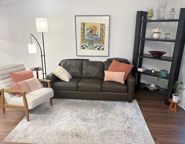 Additional image 7 of 30 Stadium Rd Unit 250