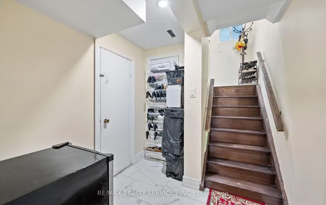 Additional image 28 of 124 Baronwood Crt Unit 124