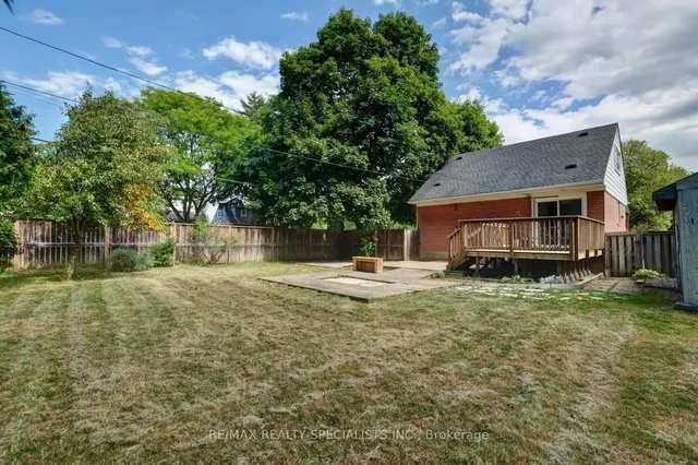 Additional image 38 of 2363 Parkway Dr