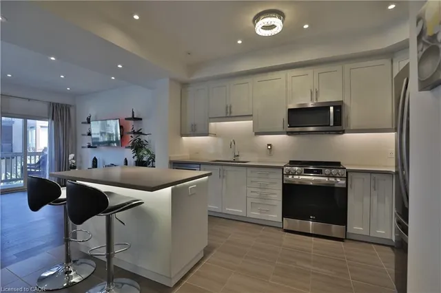 Additional image 4 of 94 Soho St