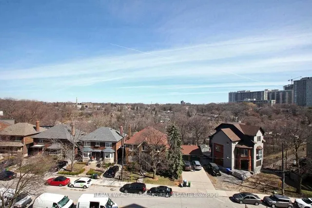 Additional image 25 of 2118 Bloor St Unit 511