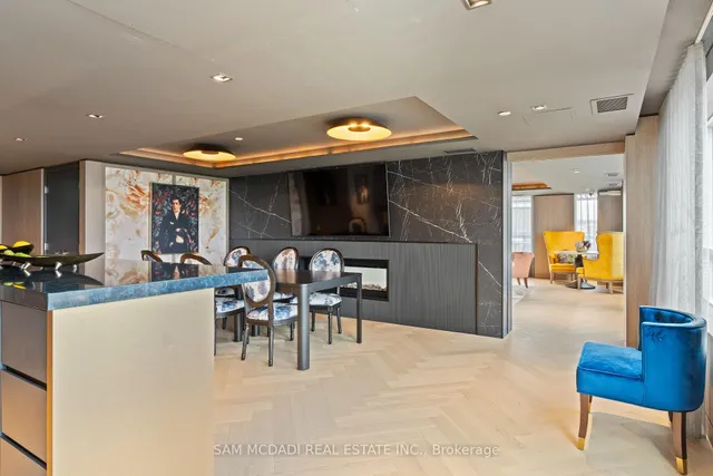 Additional image 24 of 395 Dundas St Unit 819