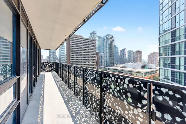 Additional image 28 of 55 Charles St Unit 1206