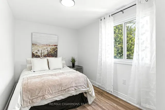 Additional image 20 of 35 Hercules Crt