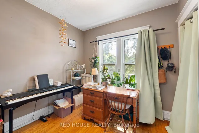 Additional image 34 of 55 Balsam Ave