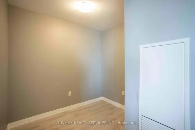 Additional image 18 of 35 Watergarden Dr Unit 918