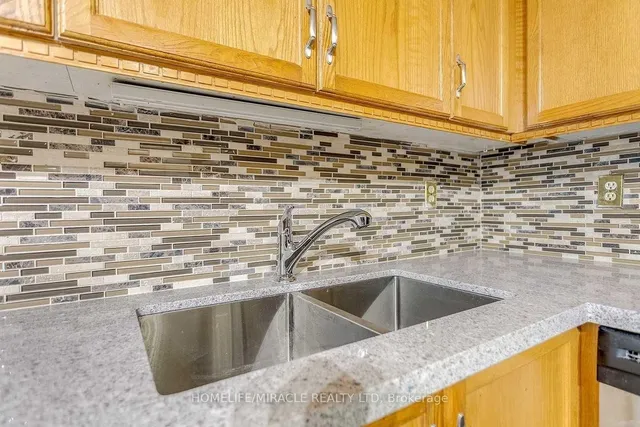 Additional image 10 of 1270 Maple Crossing Blvd Unit 304