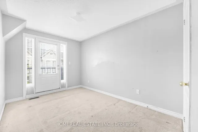 Additional image 29 of 21 Kayak Hts